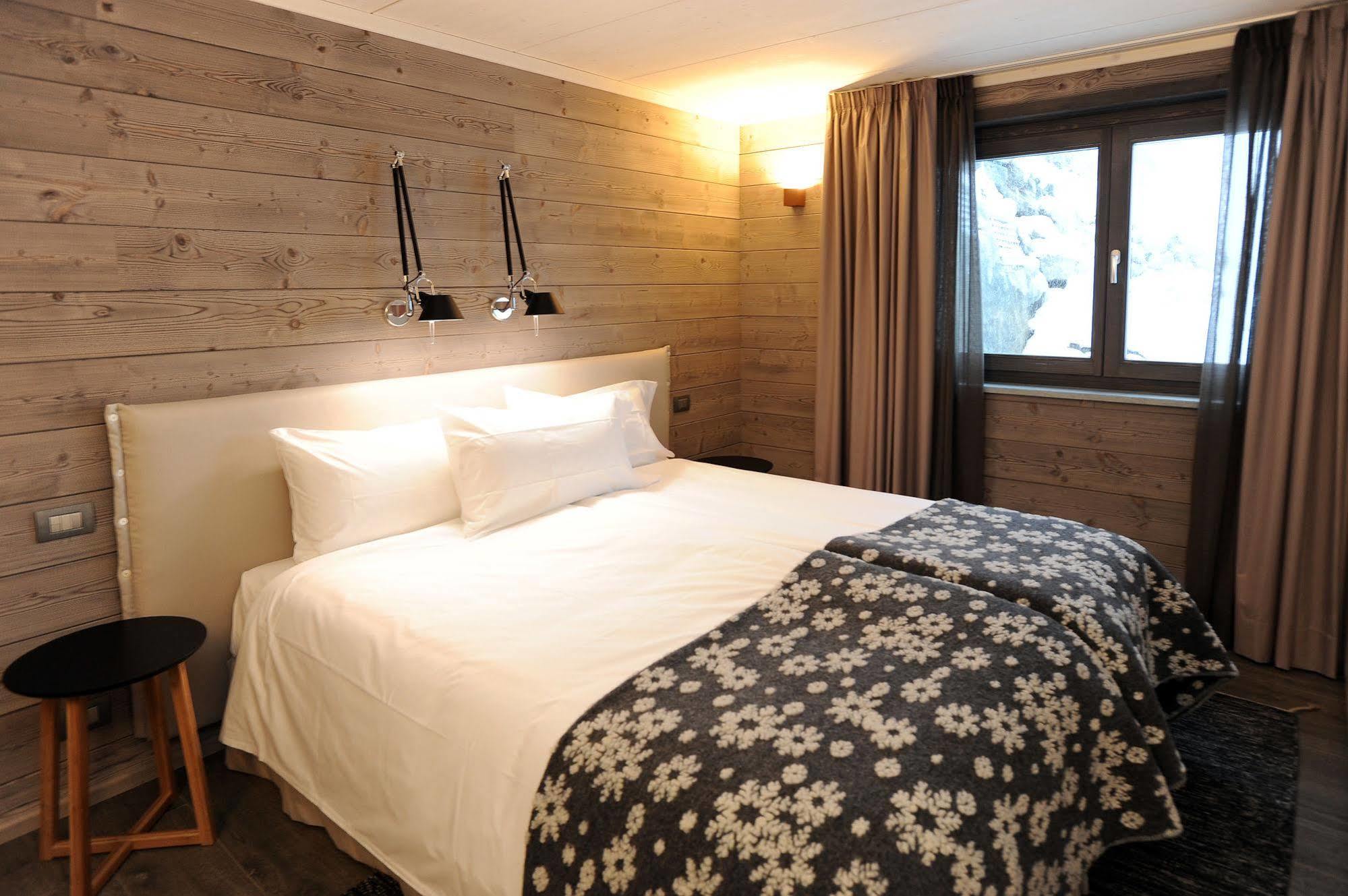 La Cresta Chalet Breuil-Cervinia Exterior photo